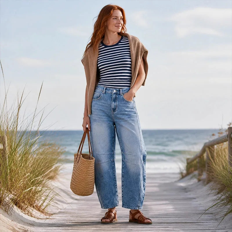Women’s Relaxed Wide-Leg Washed Jeans