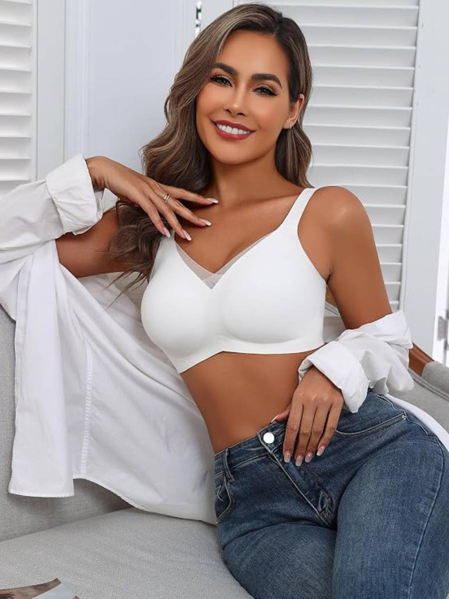 Women's Seamless Lace-Edge Wireless Bra for Everyday Comfort