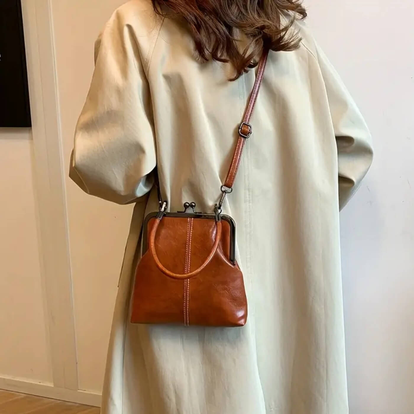 Vintage Frame | Handbag