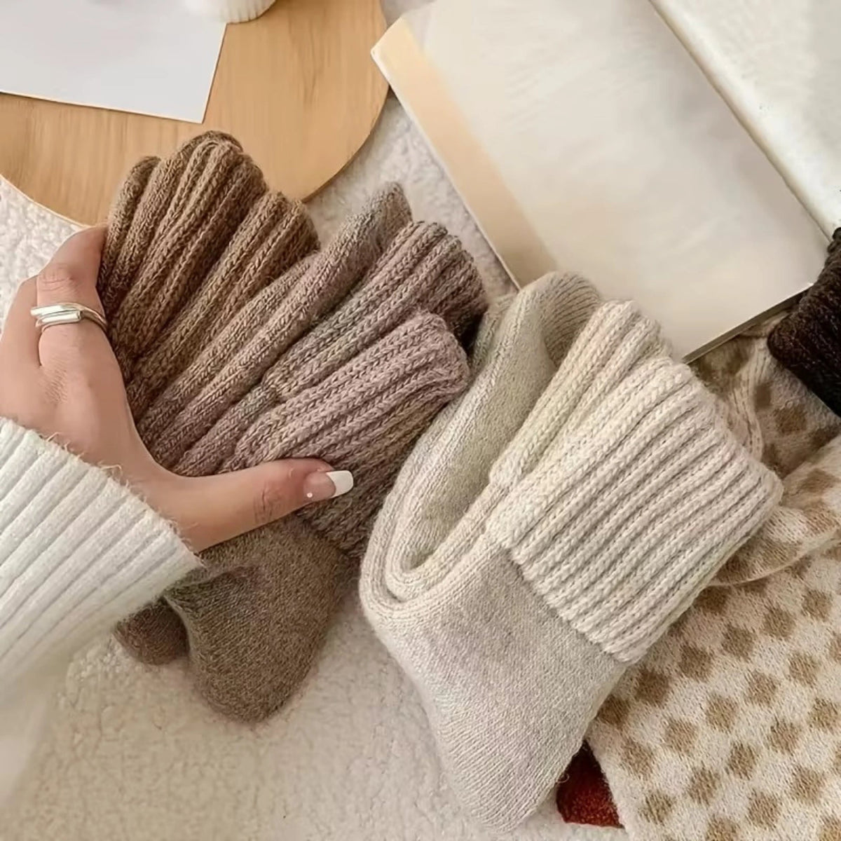 Cozy Knit Winter Socks – 5 Pairs