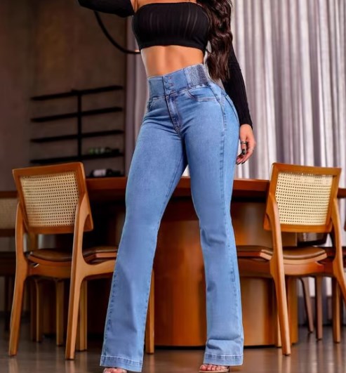 👖Stretch Flare Jeans With A High Waist