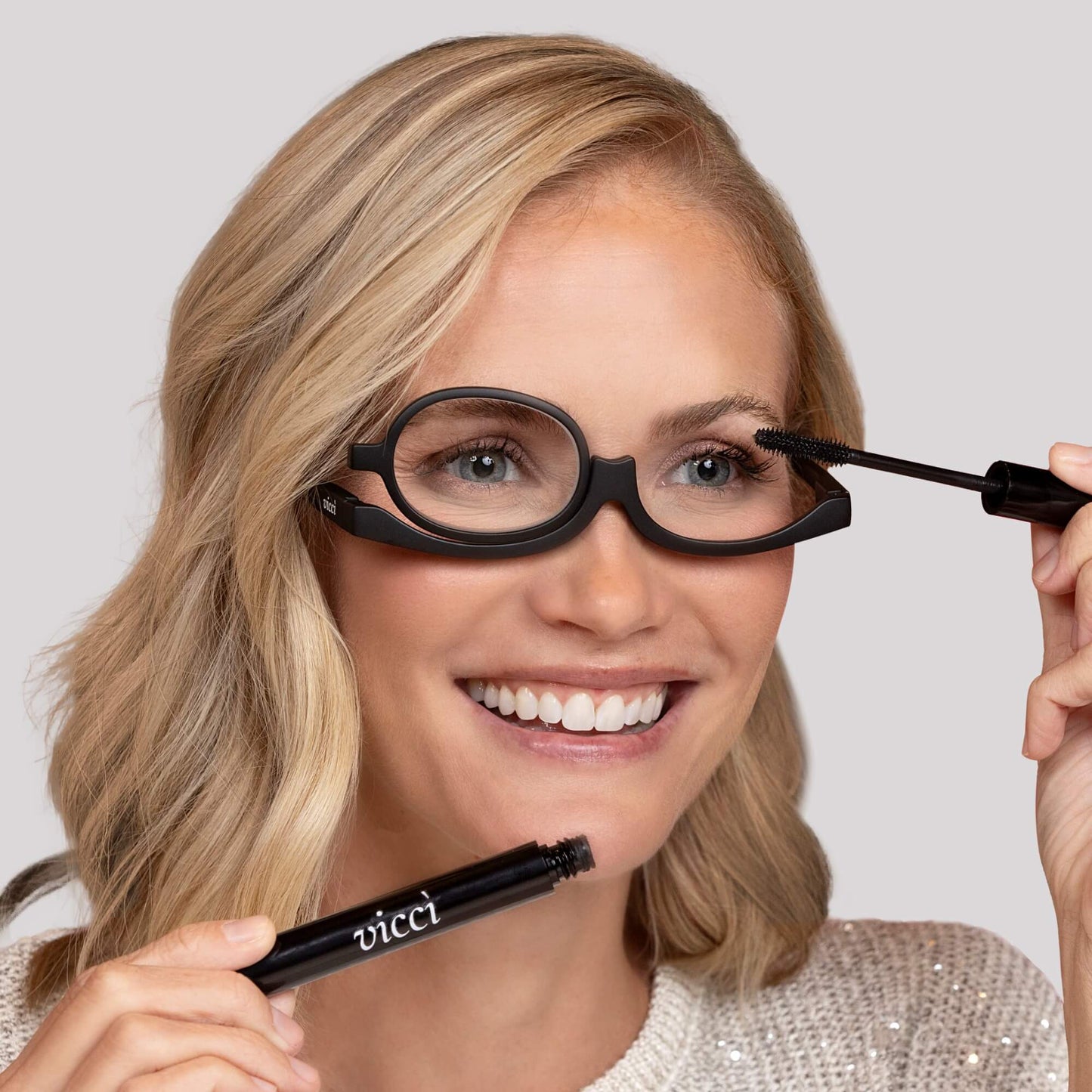 Perfect Vision Makeup Readers – Flip Lens for Flawless Application