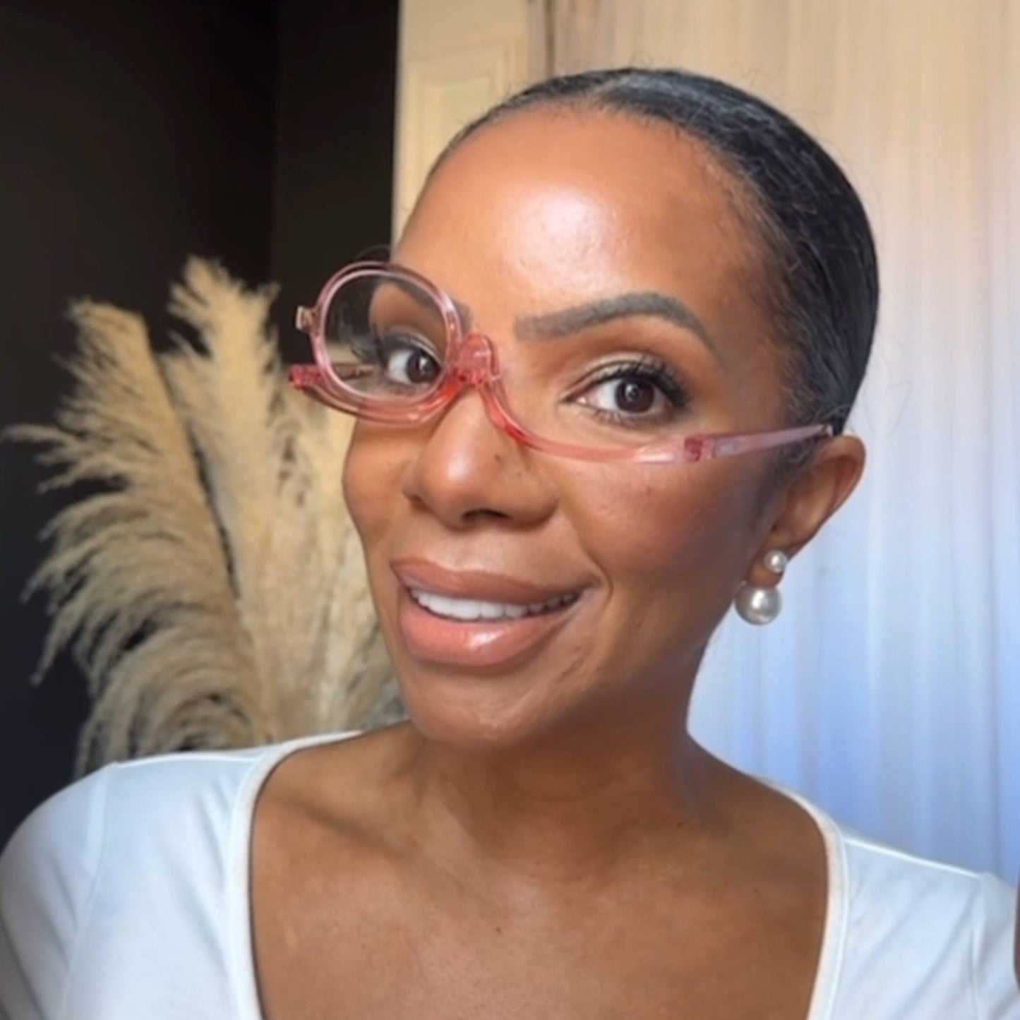 Perfect Vision Makeup Readers – Flip Lens for Flawless Application