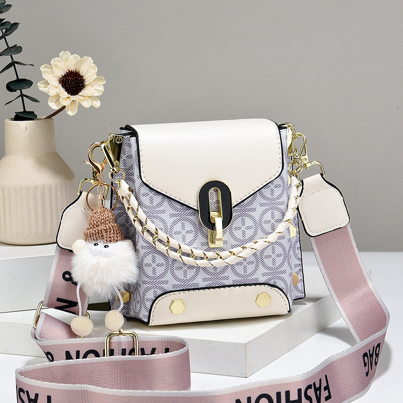 🧸 ☁️ Women's Minimalist Square Crossbody Bag