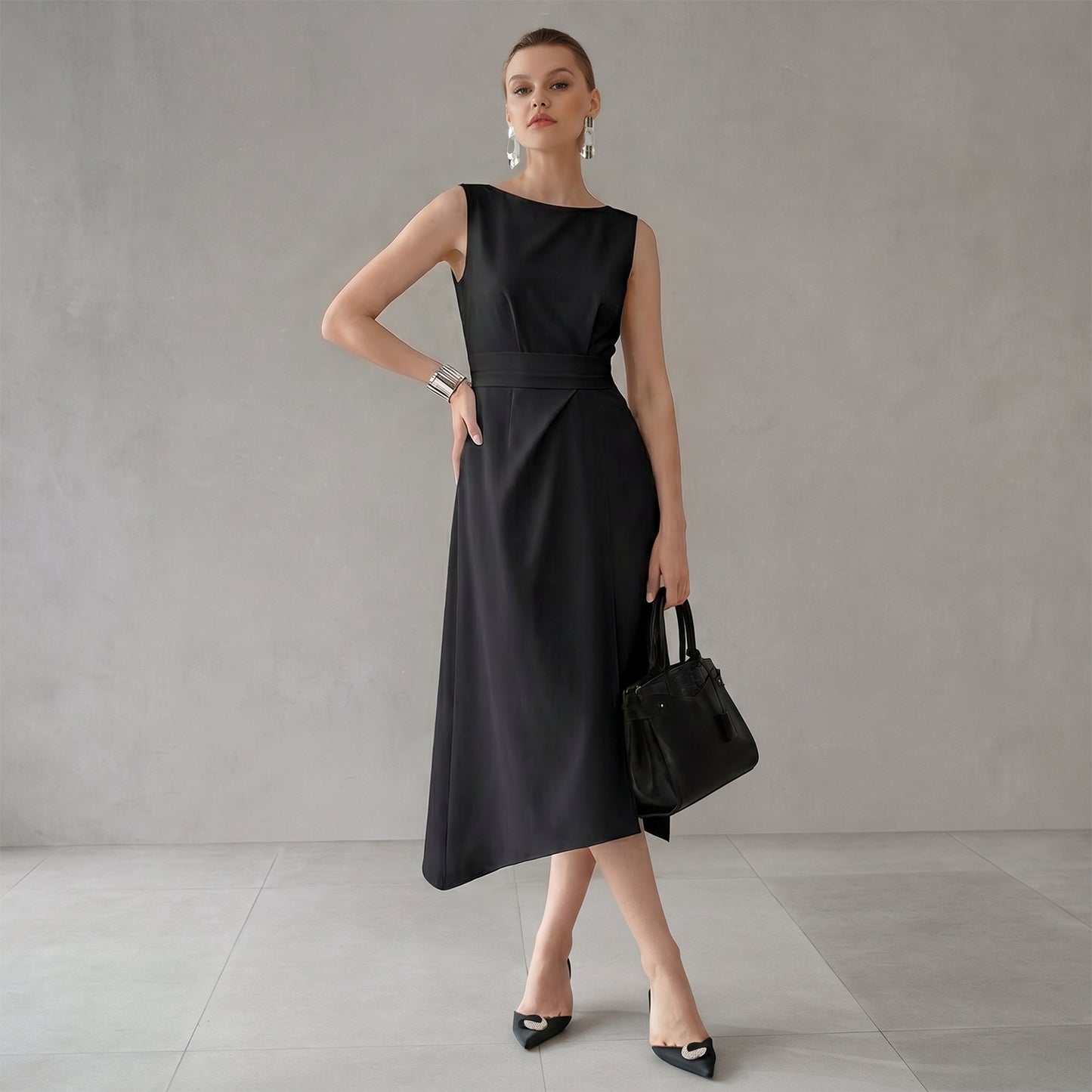 Round Neck Sleeveless Midi Dress