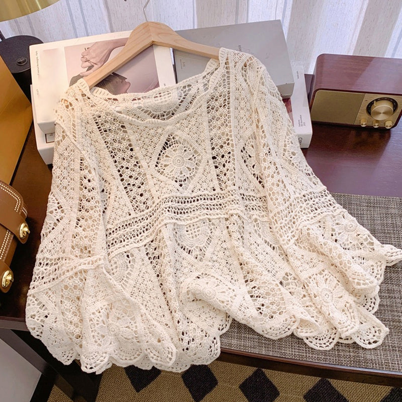 👒 🌊 Vintage-Inspired Lace Cover-Up Blouse